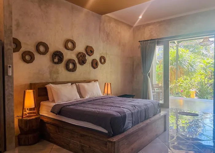 Living Hotel 4*